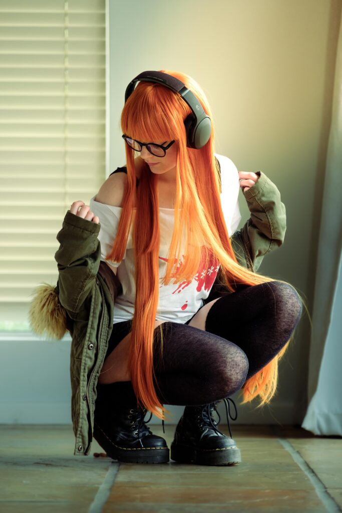Futaba crouched