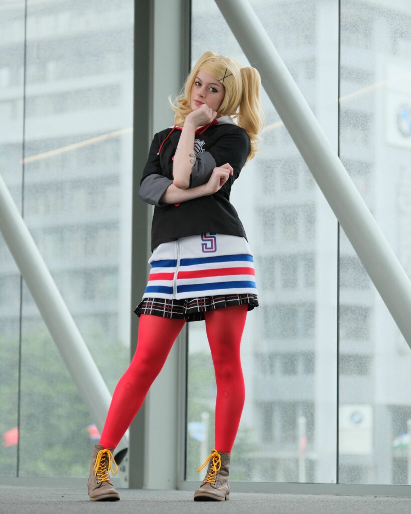 Ann cosplayer standing.